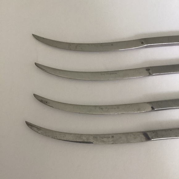 Guy Degrenne Knives Set of Four Curved - Picture 9 of 11
